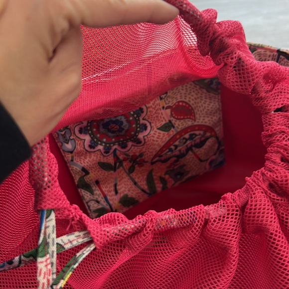 Vera Bradley Swim Tote with mess top - Picture 7 of 7
